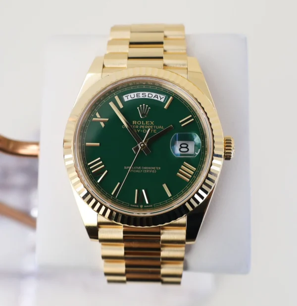 Rolex Day-Date 40 Yellow Gold Watch - Fluted Bezel - Green Roman Dial - President Bracelet - 228238 grrp