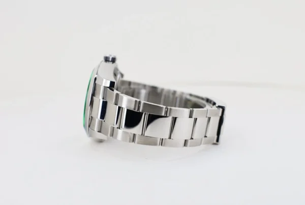 Rolex Milgauss Green Crystal Stainless Steel Black Dial Smooth Bezel Oyster Bracelet 116400GV - Image 6