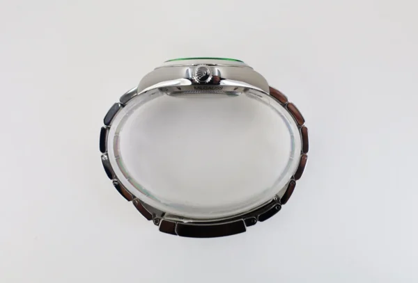 Rolex Milgauss Green Crystal Stainless Steel Black Dial Smooth Bezel Oyster Bracelet 116400GV - Image 7