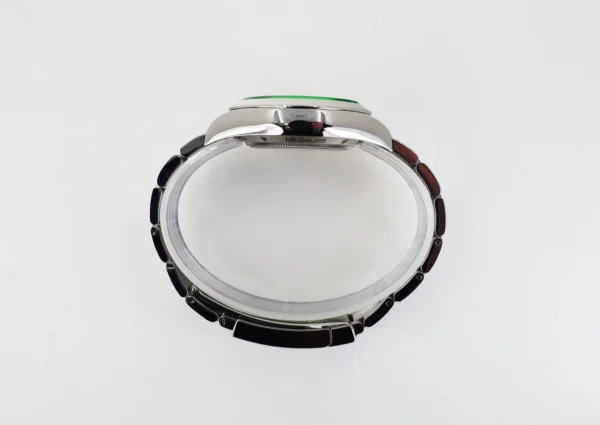 Rolex Milgauss Green Crystal Stainless Steel Black Dial Smooth Bezel Oyster Bracelet 116400GV - Image 8
