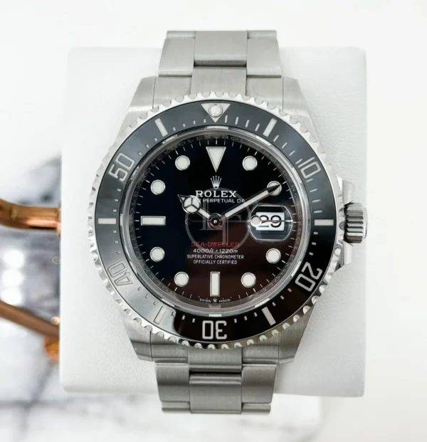 Rolex Sea-Dweller Stainless Steel Black Maxi Dial & Ceramic Bezel Oyster Bracelet 43mm 126600